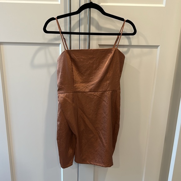 Gianna Slit Mini Dress- Superdown - Picture 3 of 4